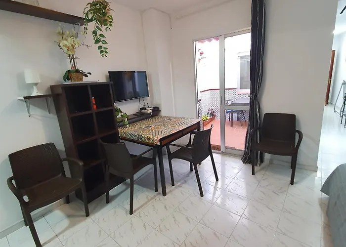 Eduardo Rico Apartamento *